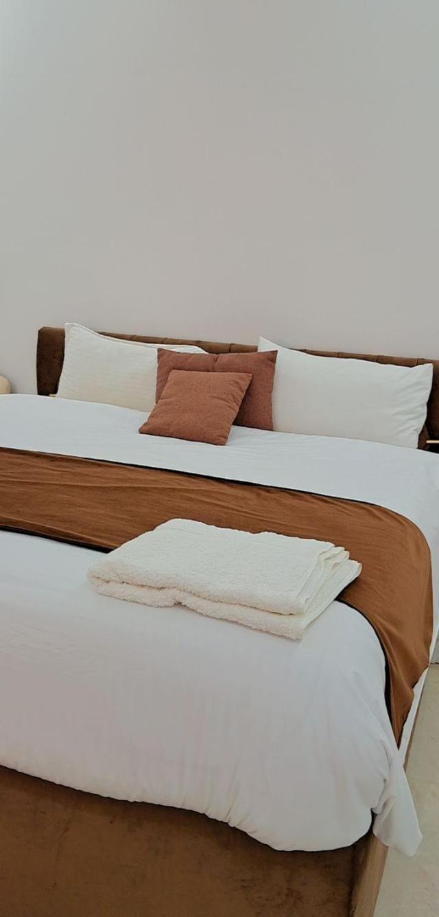 Alshumukh Guesthouse Al Ghalilah Экстерьер фото